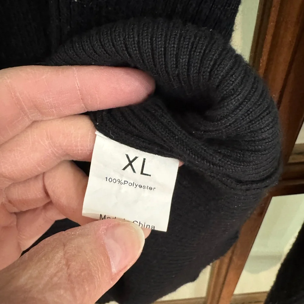 Black Turtleneck Sweater - Ribbed and very soft - Picture 2 of 3